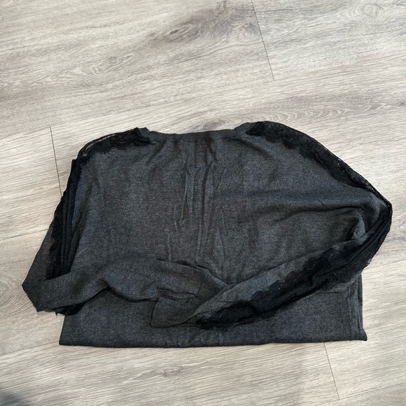 LOFT sweater with lace sleeves - Picture 3 of 3